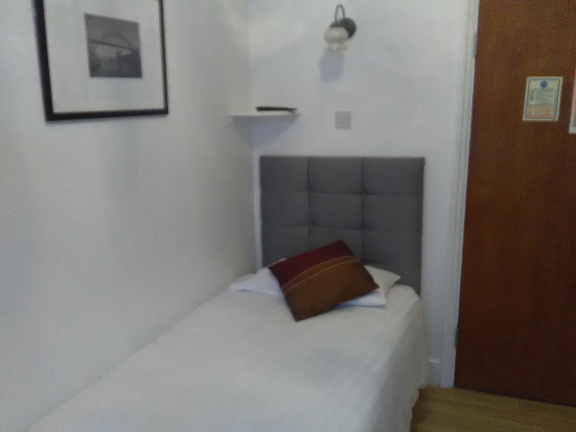 Clifton Hotel Newcastle Newcastle upon Tyne Quarto foto
