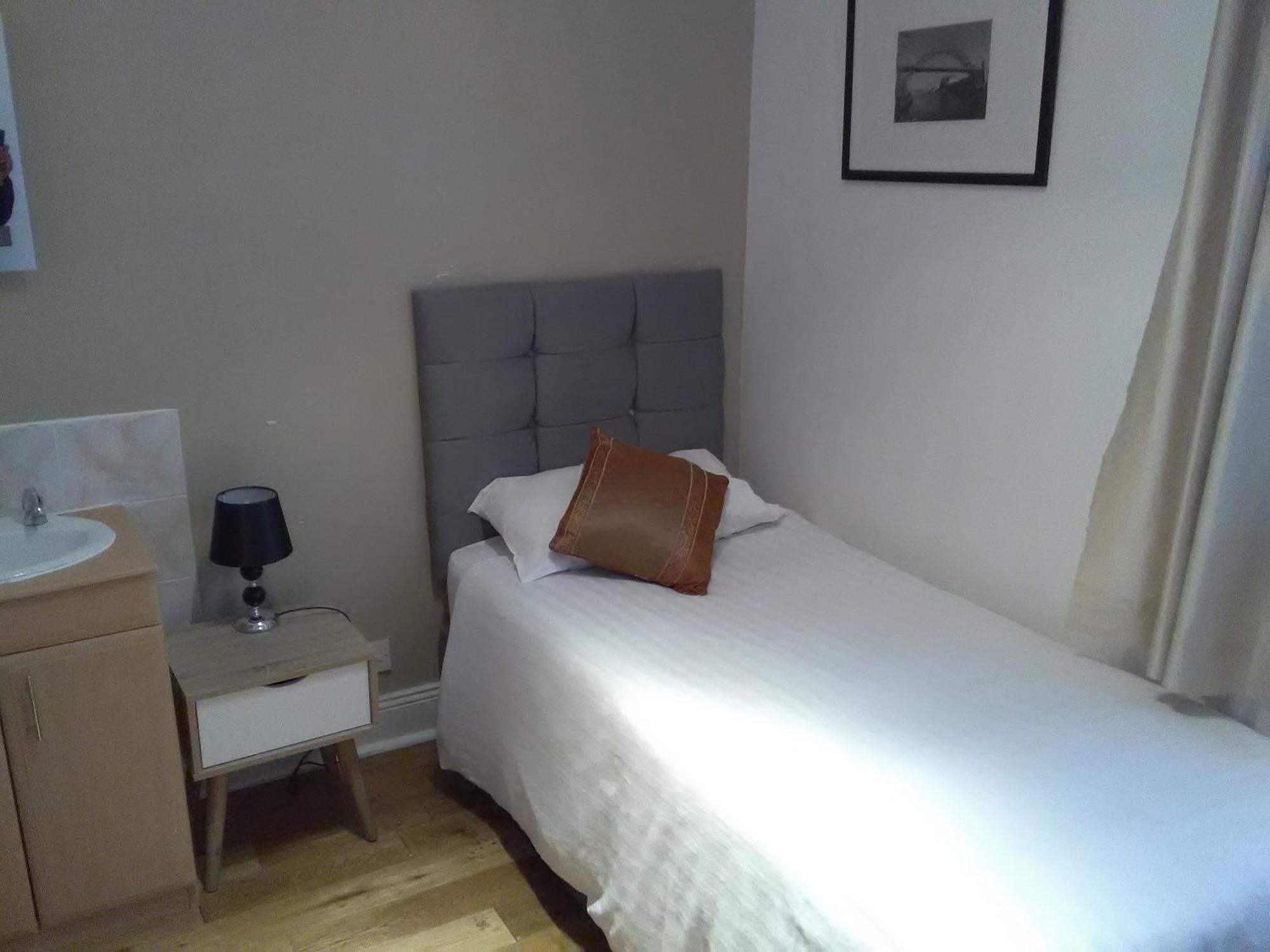 Clifton Hotel Newcastle Newcastle upon Tyne Quarto foto