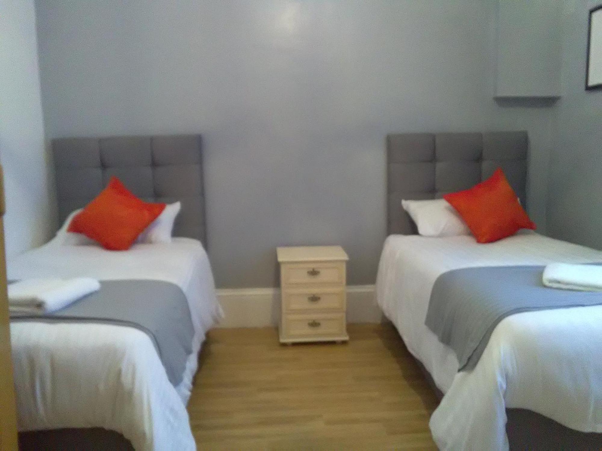 Clifton Hotel Newcastle Newcastle upon Tyne Quarto foto