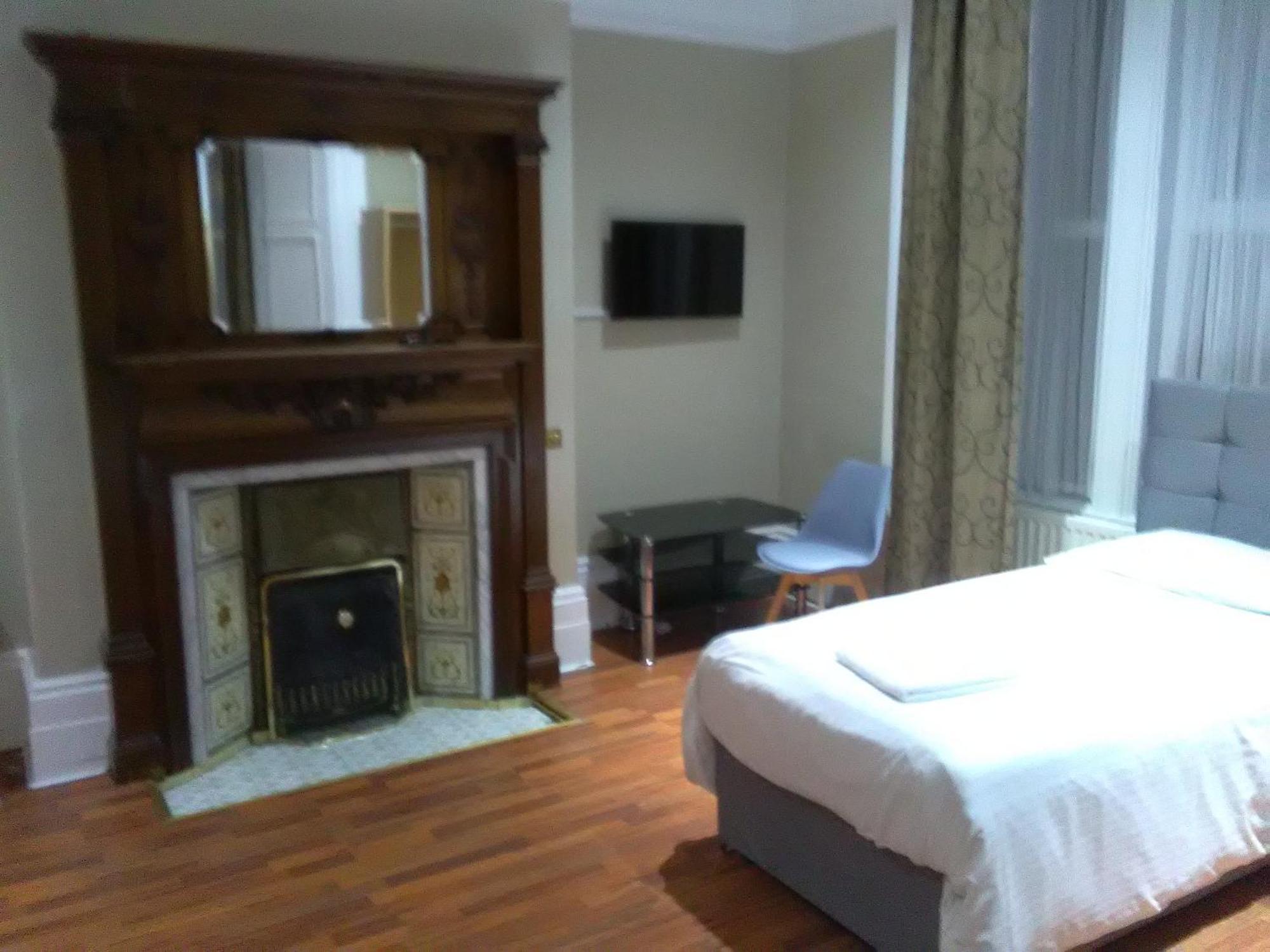 Clifton Hotel Newcastle Newcastle upon Tyne Quarto foto